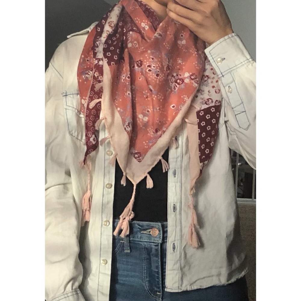 Pink Multi-Colored Scarf - Picture 2 of 3